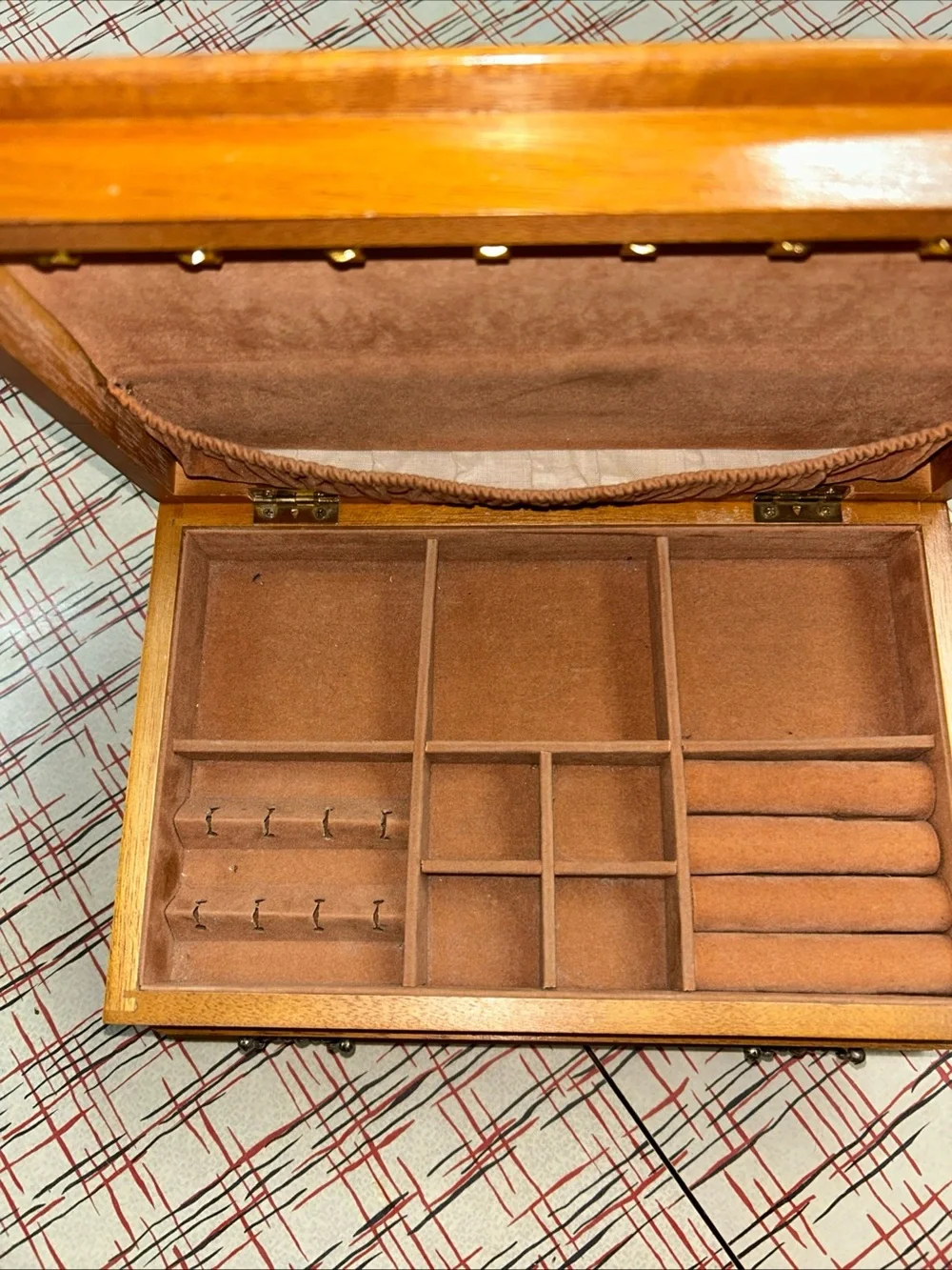 Unbranded vintage pre
